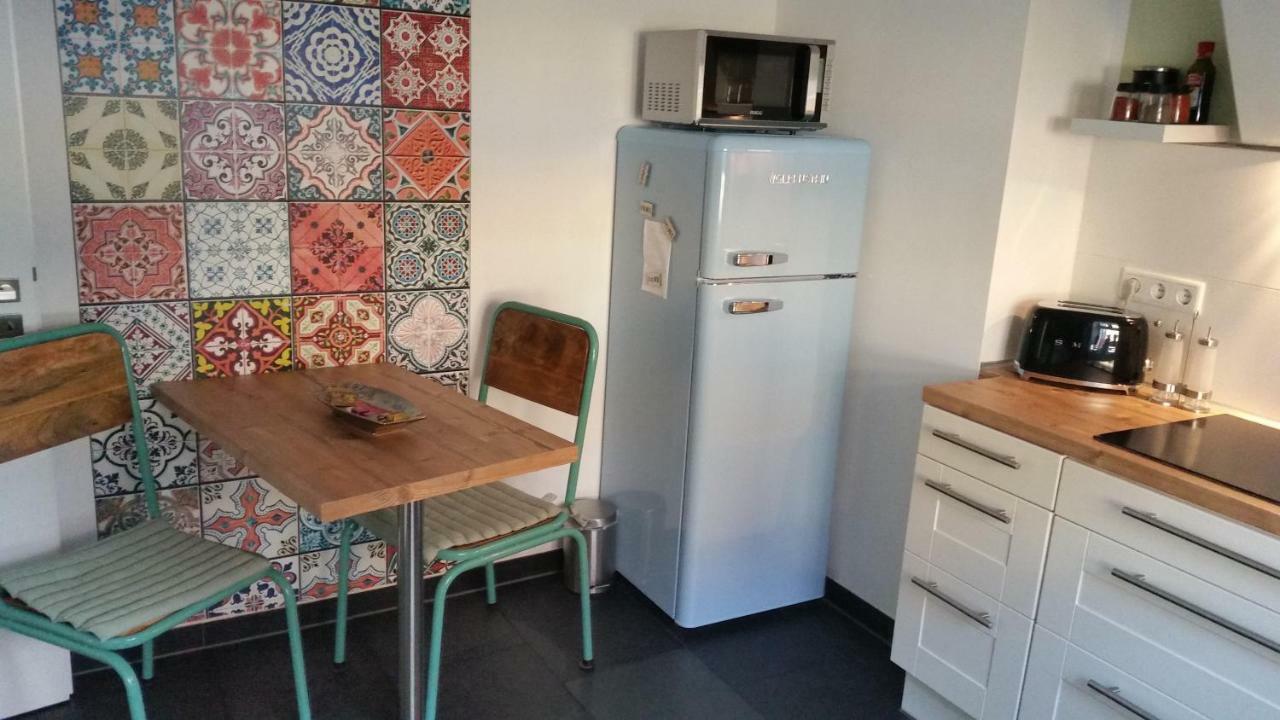 Appartment Fasanenhof Klinikum Und Uni Nah Mit Netflix Kassel Luaran gambar